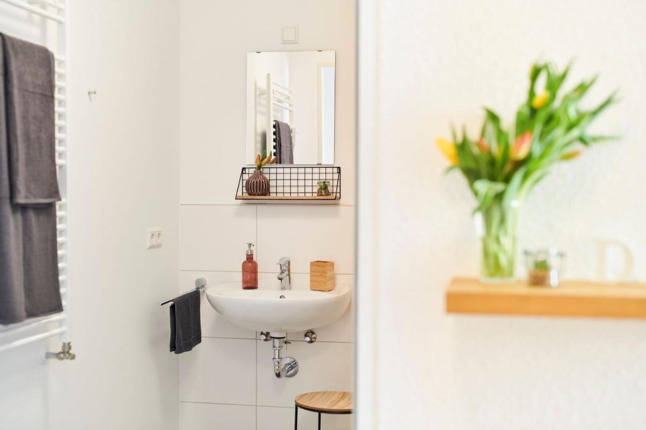 Neu☆Business Apartment☆Messe/Airport☆Tiefgarage Leinfelden-Echterdingen Buitenkant foto