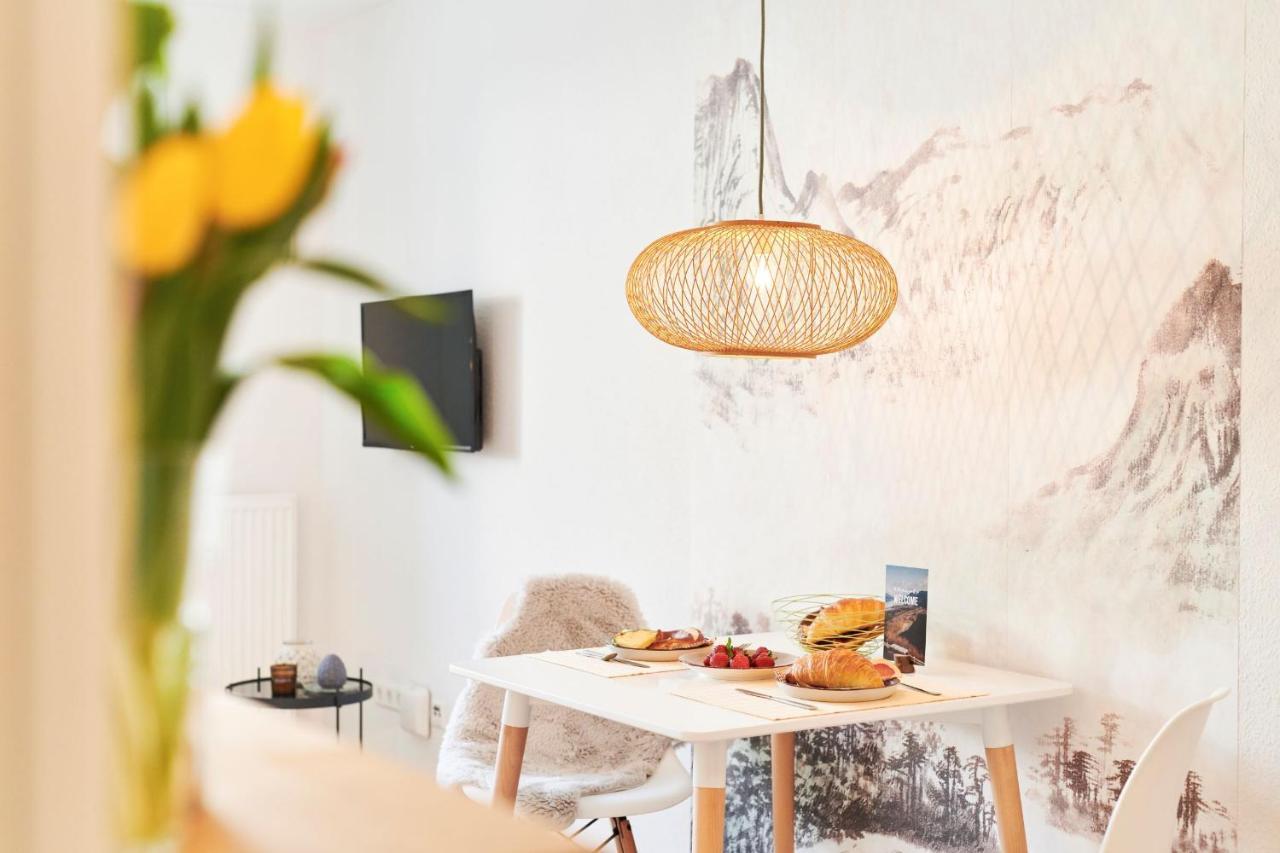 Neu☆Business Apartment☆Messe/Airport☆Tiefgarage Leinfelden-Echterdingen Buitenkant foto