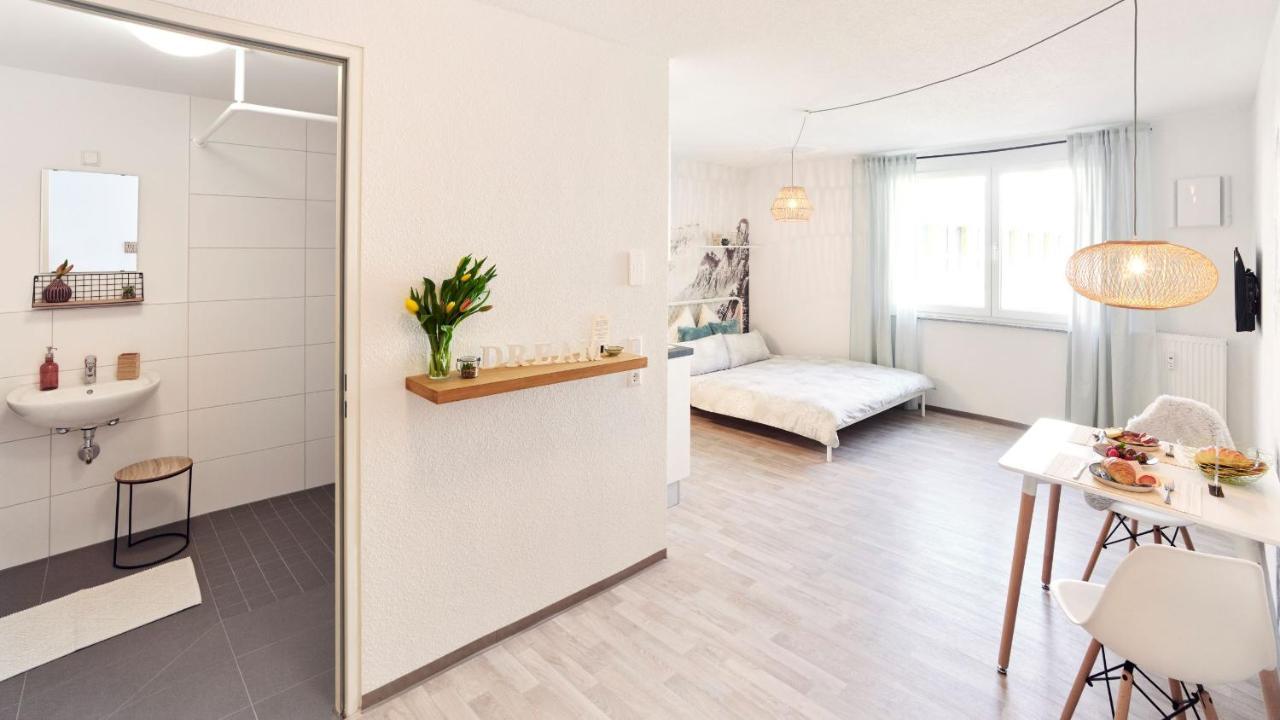 Neu☆Business Apartment☆Messe/Airport☆Tiefgarage Leinfelden-Echterdingen Buitenkant foto