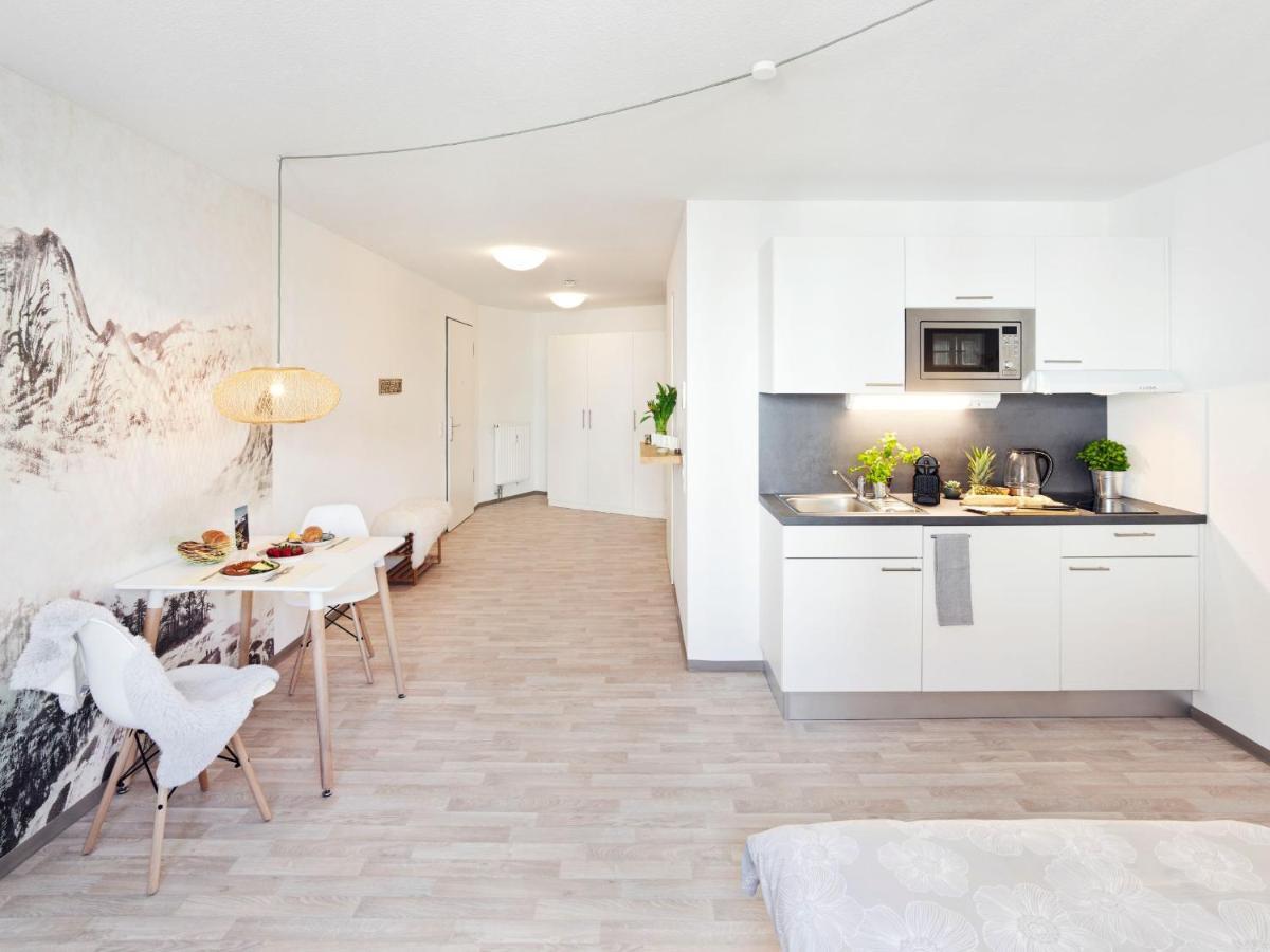 Neu☆Business Apartment☆Messe/Airport☆Tiefgarage Leinfelden-Echterdingen Buitenkant foto
